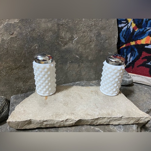 Milk Glass Salt & Pepper Shaker with Textured Studded Scale Pattern - Picture 11 of 11